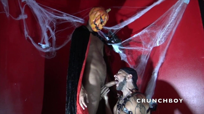 Jess Royan XXX: Jess Royan đụ không bao cao su trong dịp Halloween bởi...