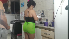 kitty Big Ass: V kuchyni s nevlastní ou chlávkou