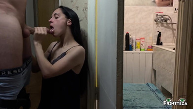 Frintteza: Jiran mengongkek saya di dalam mulut semasa suami saya membasuh...