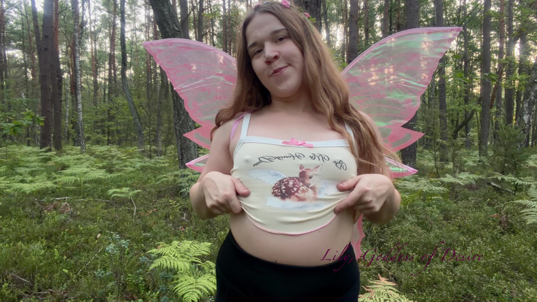 Lily, Goddess of Desire: Te encuentras con una ninfa del bosque que te encanta...