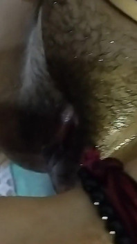 의붓아버지에게 하드코어 섹스 후배위 체위로 따먹히는 섹시한 아가씨