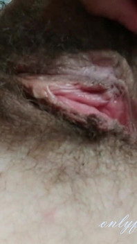 Hairy MILF - Ginnagg