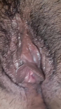 Tradimento hot leccata di figa