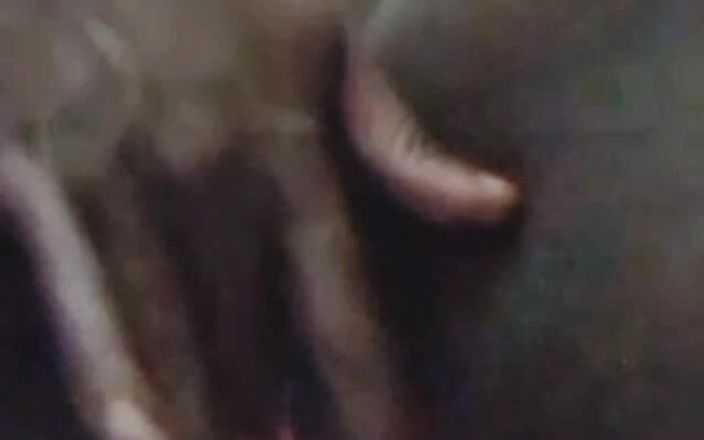 Me and my new slut: Móc cua và cọ xát âm vật trên cuộc gọi video...