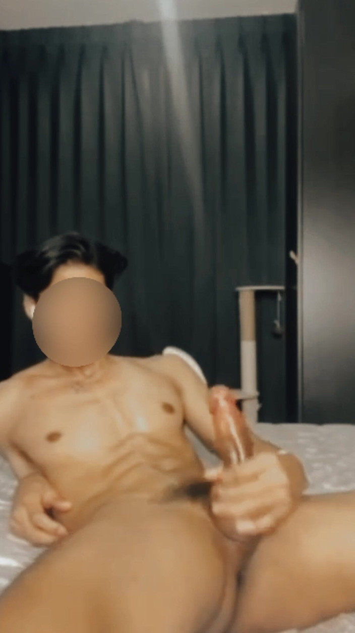 Louswee: Când camera e doar pentru tine