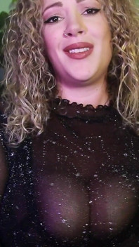 Les petits seins de ta femme