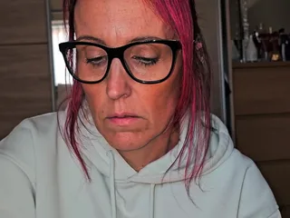 Dirty Talk Fucking Stranger in Pub Toilet Cubicle