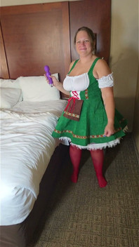 Oktoberfest ควยดํากลืนน้ําเงี่ยนไหลเยิ้มปาร์ตี้นําแสดงโดย hotmomboss
