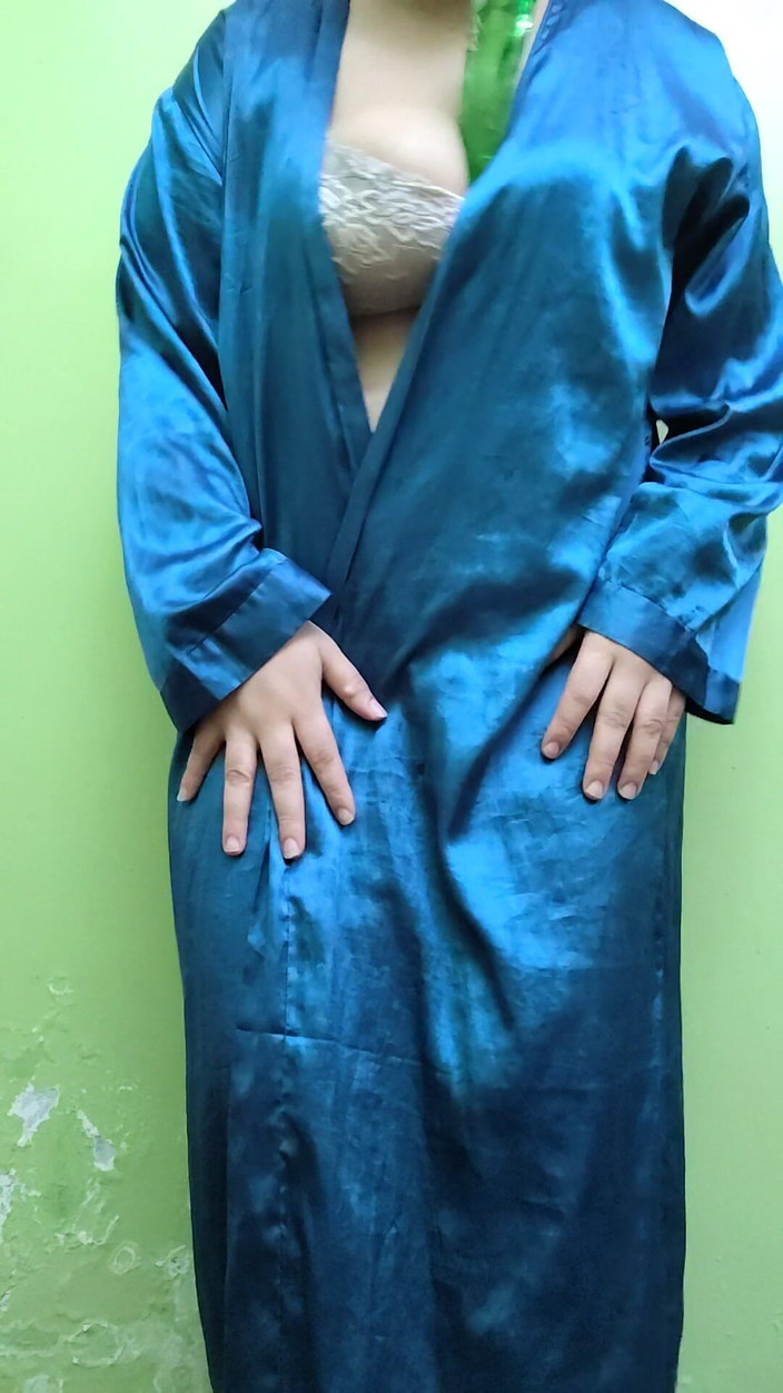 Ali Muhammad: Oh, mijn vagina! Ik ben helemaal naakt.