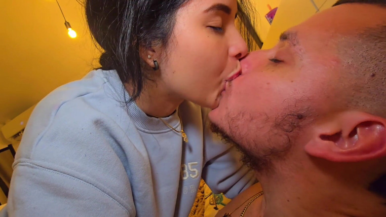 Labestiaylabella: My Stepbrother Asks Me a Favor Record a Porn Video...