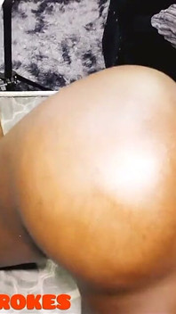 Fat Ass MILF Gaping Strip Tease