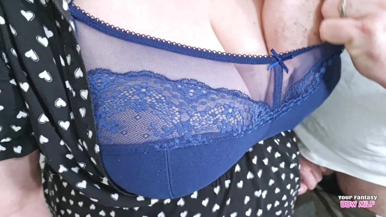 BBW_Wife: Pris en train de renifler ma culotte (MILF voyeur, fétiche, femme...