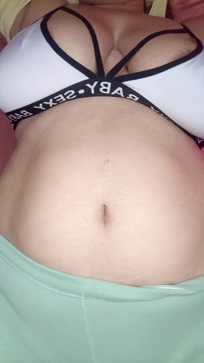 Jaky2023: Wil je die pik in mijn kont voelen glijden, een...