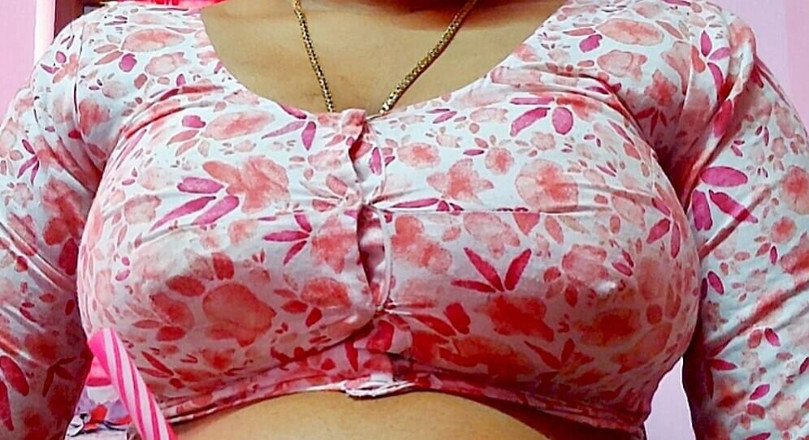 Desi Mohini: 힌디어 인도 계모와 배다른 아들 섹스 웹 시리즈