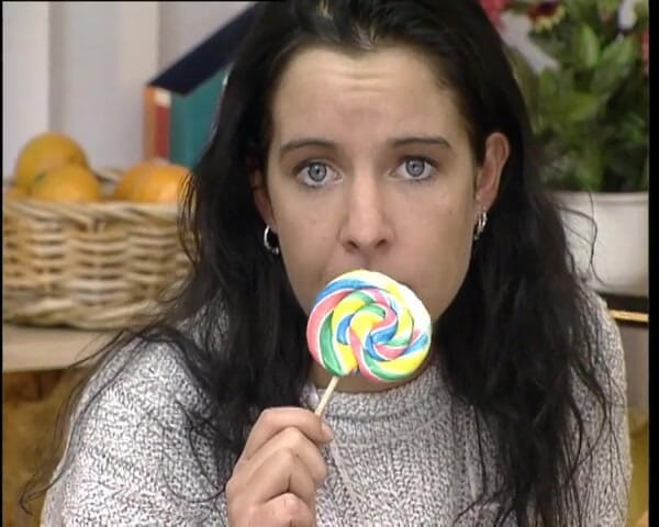 YOUR FIRST PORN: Shy Anja dengan Lollipops Soft Clip