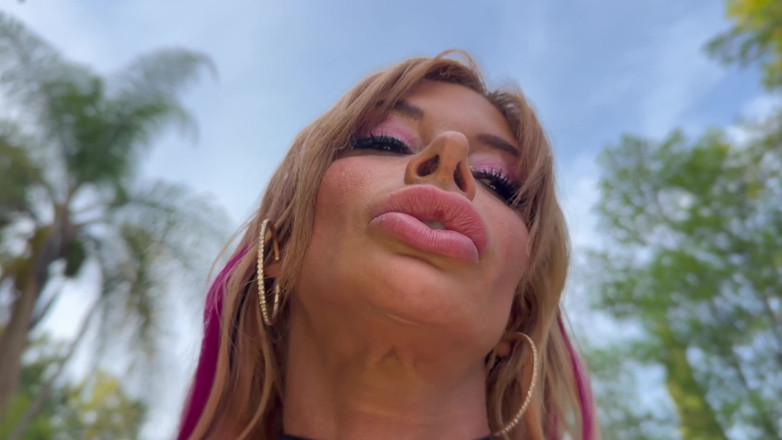 Alfiecinematic: Amazing Close up Blowjon with Sara St.clair in POV