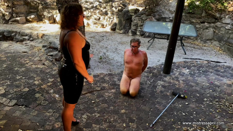 Mistress April: Dominatrix meesteres April - haal de pik uit me - Staaiotr