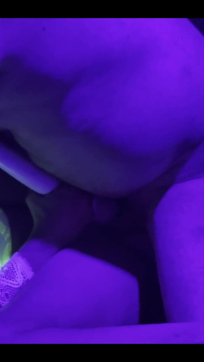 Zoey Portland: Sexy blondine spielt dirty nach feierabend an derlib
