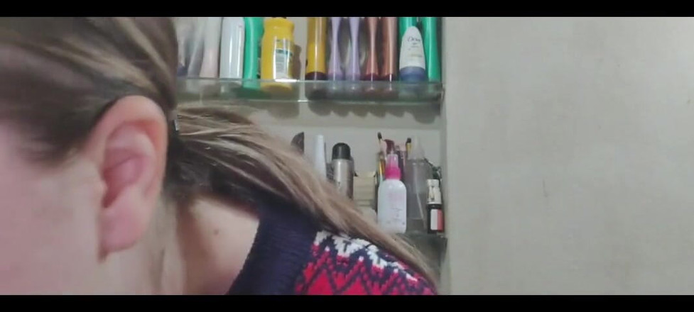 RavenHearth666VIP: Brushing My Teeth