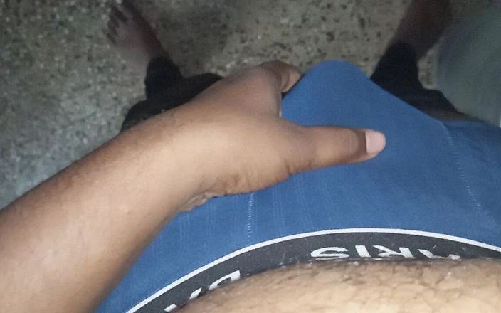 Sweet Indian cock: 空腹の崖7インチKi Desiペニスドロップ精子