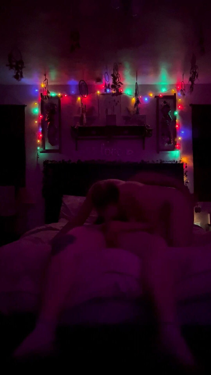 BabyPhat69: Ona durmasını söylemeye çalıştı ama yarak çok büyüktü