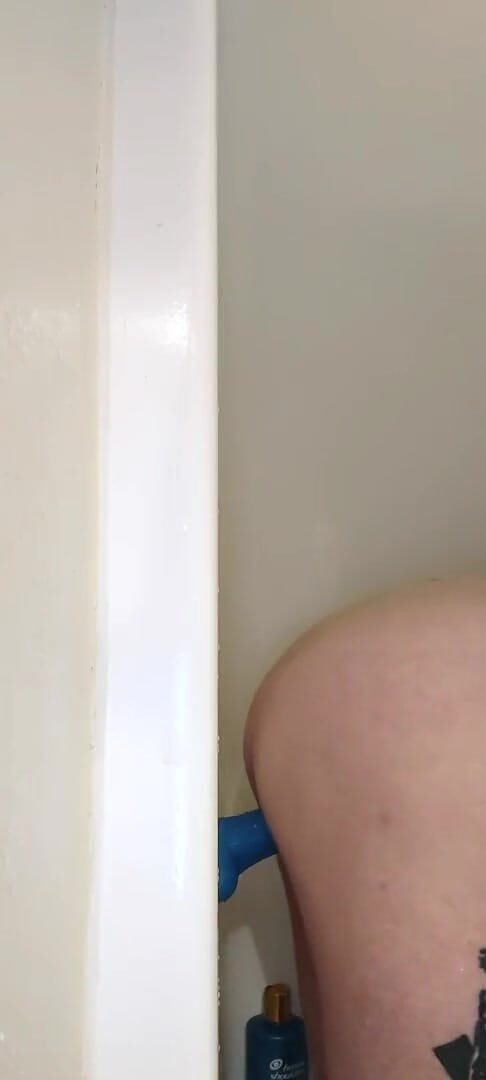 WetWet69: Shower time with WetWet
