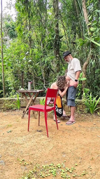 Fata de la camping a fost de acord să dea o muie și călărește tare
