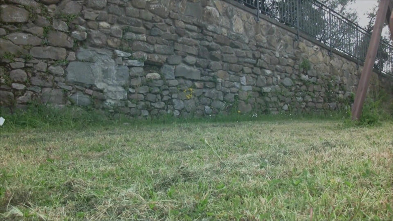 Foot Fetish HD: Petra leker i en park