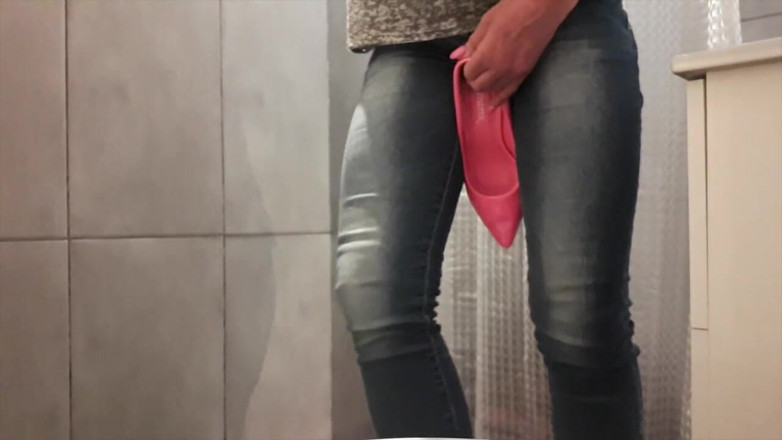 Aqua Pola: Kompilasi 8 Video Seluar Jeans Basah Saya