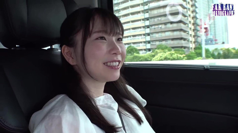 Far East pornography: 与第一次户外桃子一起散步，可以不停地释放 第1部分