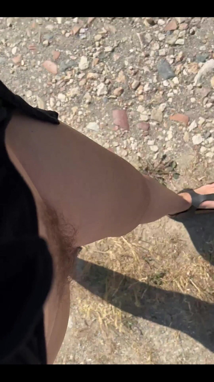 Daddys Luder: I'm Only Going for a Walk Today for One Reason