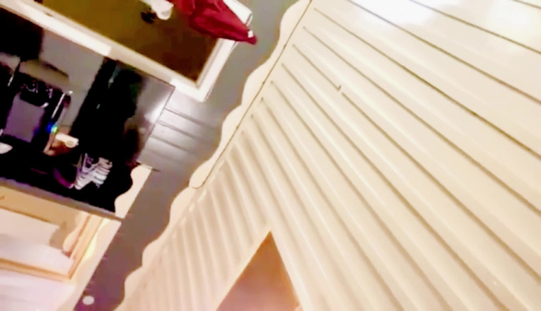 Gonna make you squirt: 55m fotoğrafçımın taşaklarını parçalayıp taşaklarını yalıyorum ve büyük yarağıyla oynuyorum