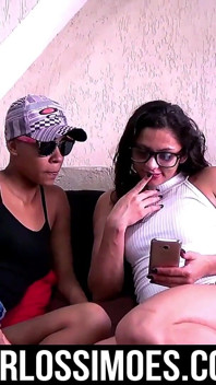Em casa com minha melhor amiga