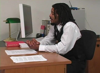 CBD Media Interracial: Blonde studentin mit kleinen titten ging ins lehrerbüro und wird...