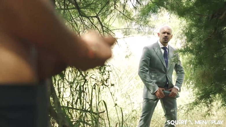 Squirt Studios: Si sange Alexandro cabrera dan tom storm dientot di luar...