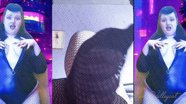 Mxtress Valleycat: Obsessed Foot Bitch