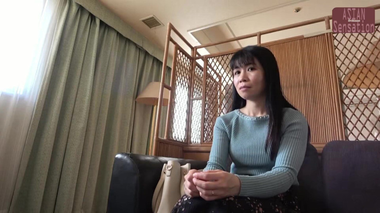 J-Cams: Gaze Locked Beauty. Fokus oral gaya sudut pandangan pertama, hubungan...