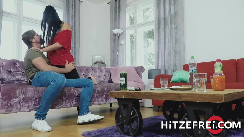 Hitzefrei: Kozatá německá MILFka Texas Patti to miluje do zadku