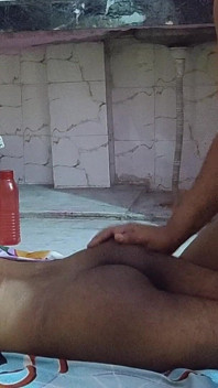 18 yaşındaki twink amcası tarafından sikiliyor