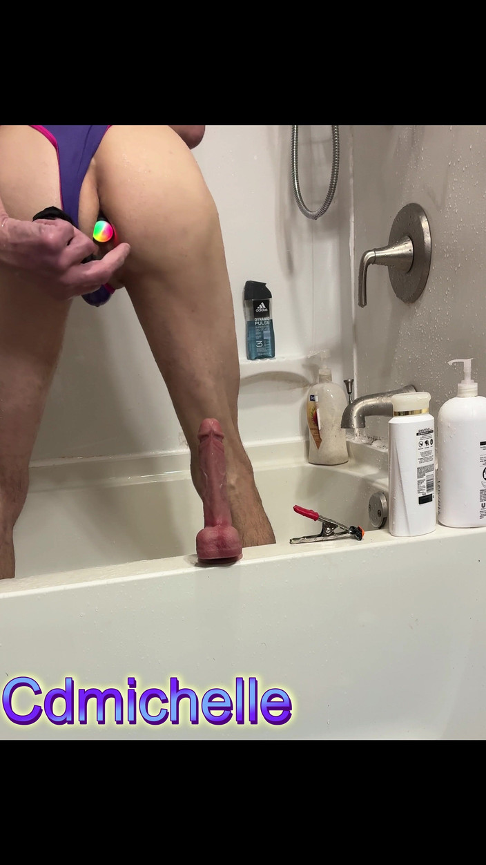 Sexy crossdresser wearing lingerie everything sexy: CDMichelle носит фиолетовый однокомнатный купальник wile с киской батплагом и дилдо в заднице