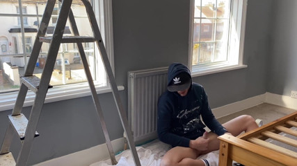 Fuckbutty: Pintor y decorador dispara una carga mientras sale de un...