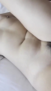 Johntronx - 天然のタイ人美女が中出しされ、激しく犯される