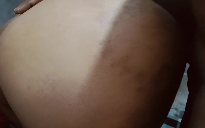 Yourgeeta8899: 새엄마의 거유를 빨고 충만하게 변한 후 그녀를 많이 따먹어