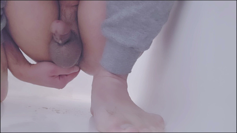 Khan98: Boy Squerting Like a Girl From Anal Dildo