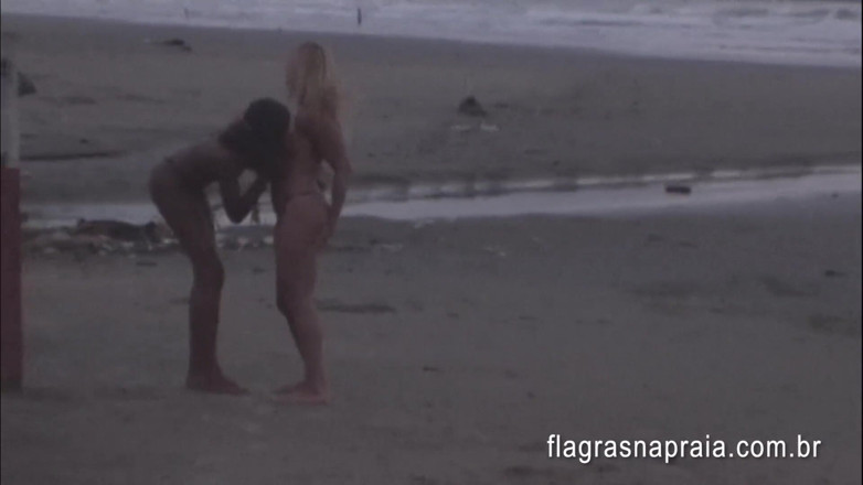 Amateurs videos: Das erste mal meiner frau mit einer anderen frau am...