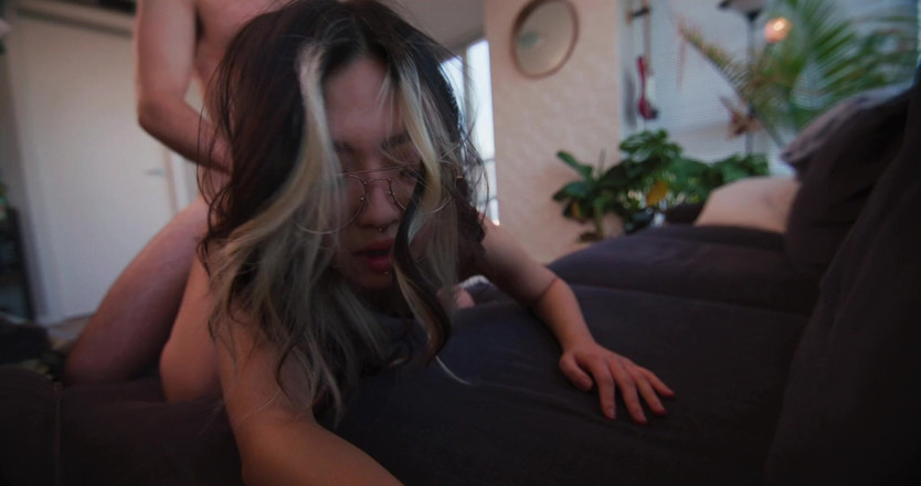 TheMindofTommy: 내 소파에서 새 소녀를 구부리다