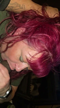 Ruiva gordinha avó comendo pau