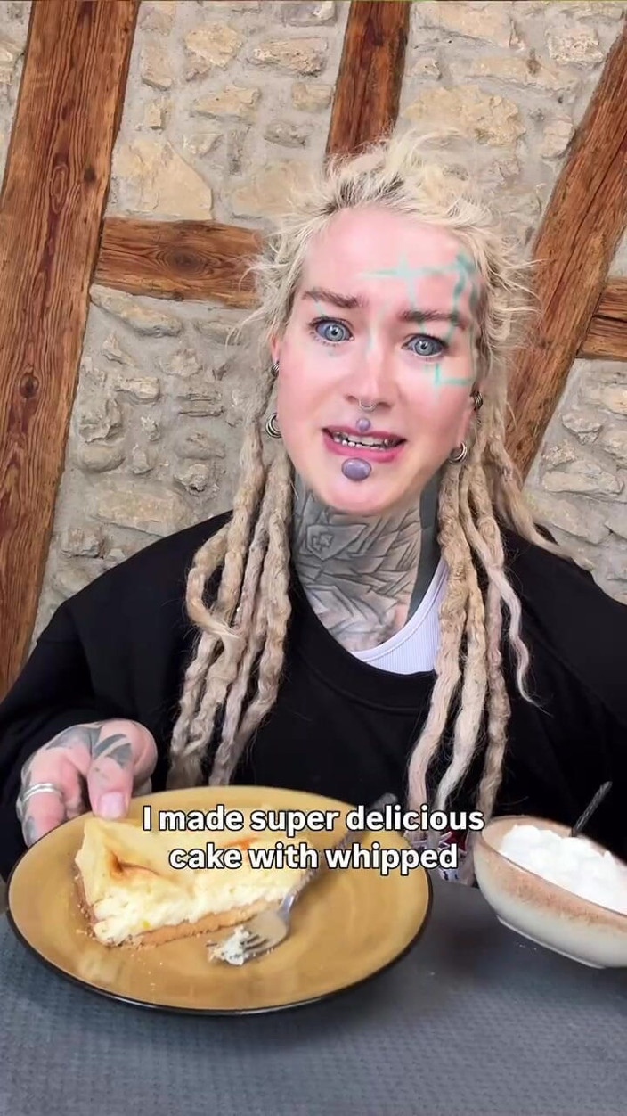Anuskatzz: Jag Hoppas Att Jag Fick Dig Att Skratta. Följ Mig...