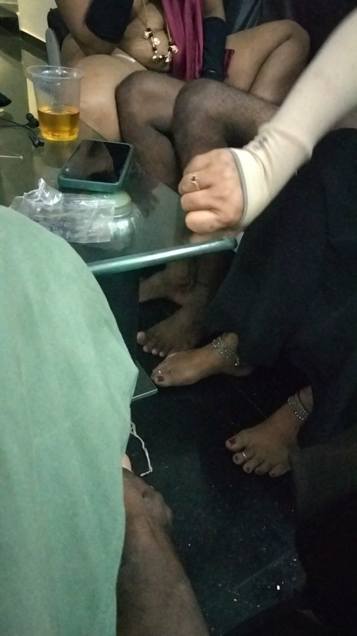 Tamil lesbian: Vuil pratend naakt