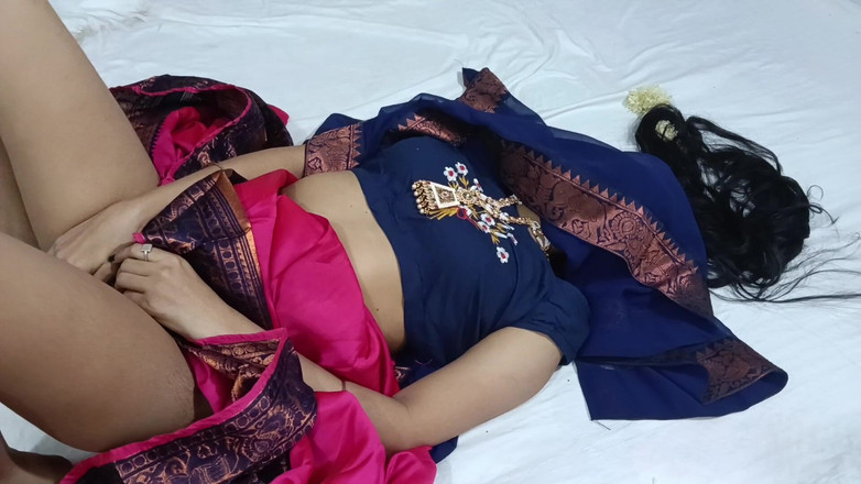 Vamika: 이웃을 유혹하는 Rajasthani 소녀, 그 후 그녀는 열심히 따먹었어